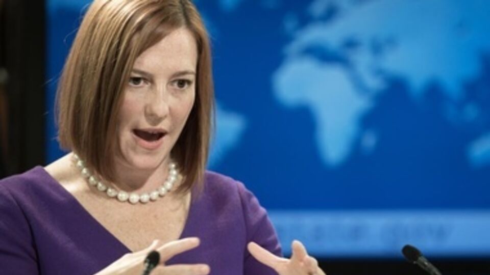 Джен Псаки сообщила, что американская сторона настаивает на диалоге между Россией и Украиной