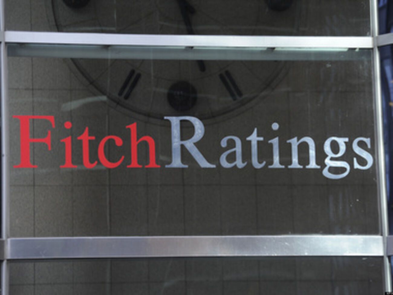 Fitch предсказывает пятипроцентное падении ВВП Украины в 2014 году