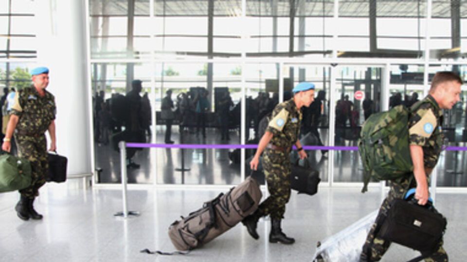 209 украинских миротворцев ООН вернулись домой