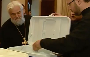 Три контейнера с инсулином уже прибыли в Донецк