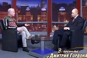 Борис Моисеев: Маме ампутировали ногу, руки, а потом... Какой-то глухонемой спьяну перепутал подъезд и костылем убил мою маму