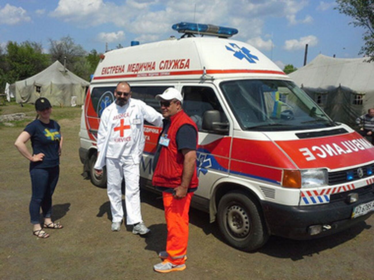 По словам медиков, в спецавтомобиле можно проводить операции любой сложности.