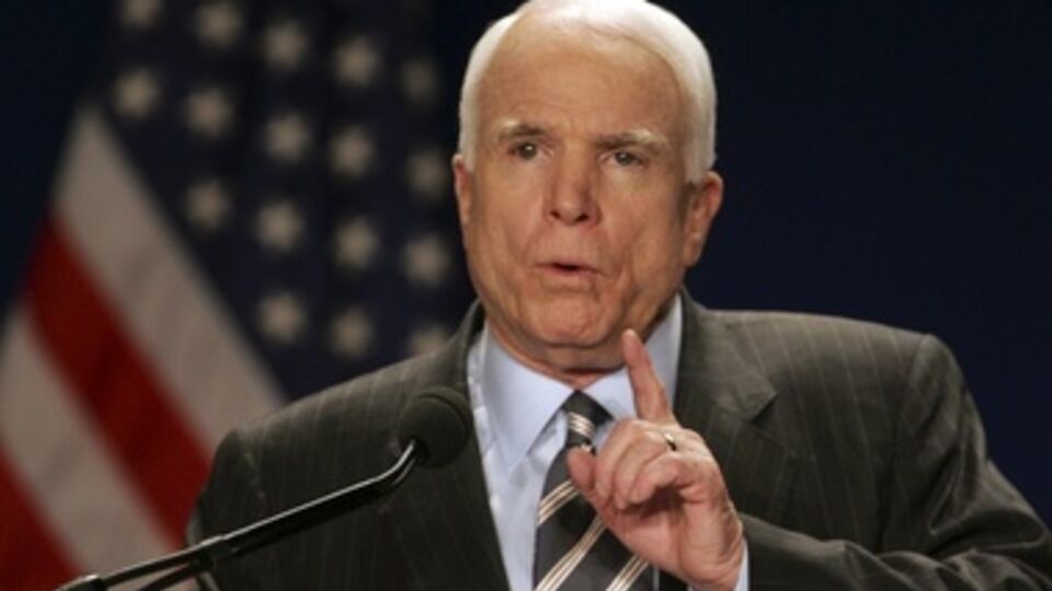 Джон Маккейн заявил о военной помощи для Украины