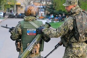 Сепаратисты напали на автобус с ранеными