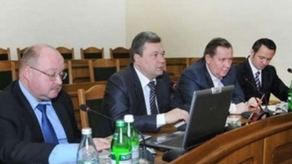 Президиум облсовета поддерживает идею проведения референдума