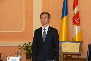 Распоряжение подписал мэр Одессы Олег Бриндак