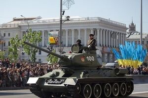 Парад на День Победы в Киеве