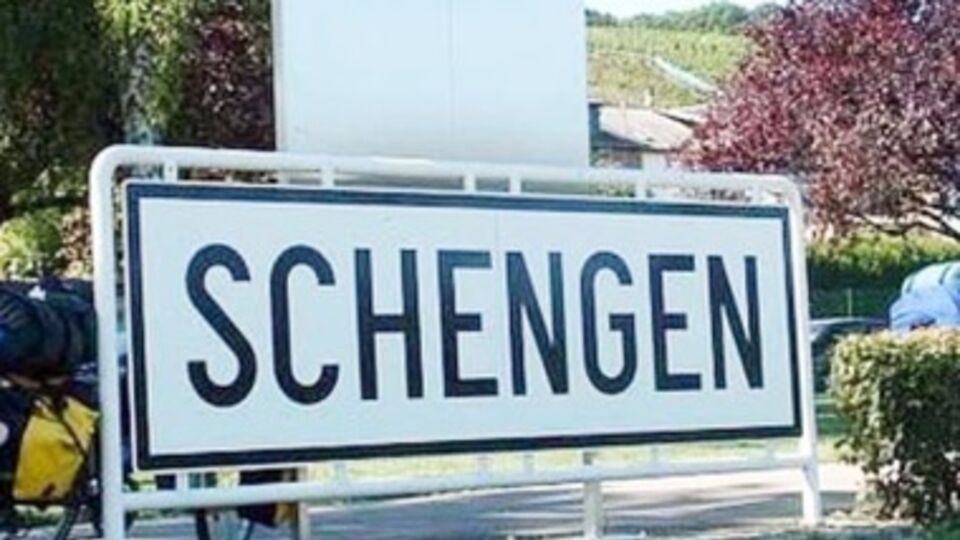 Шенгенское безвизовое пространство для Румынии и Болгарии может открыться уже в мае 2014 года