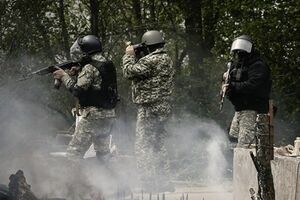 На окраине Славянска продолжается противостояние