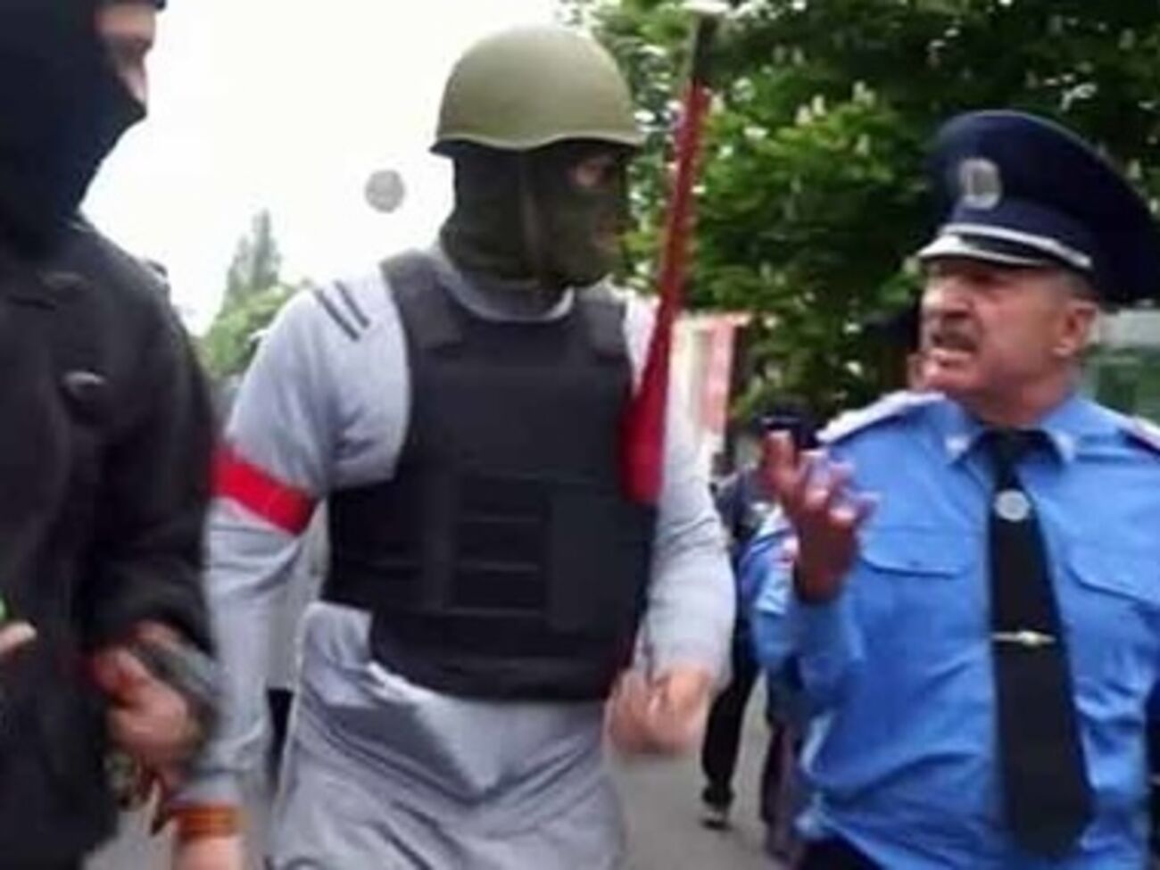 Фучеджи открыто содействовал сепаратистам