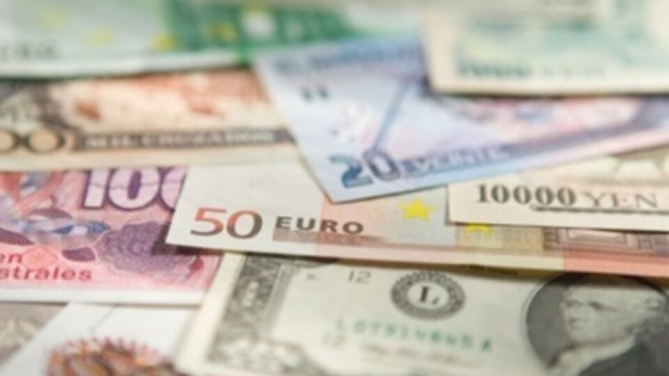 Курс валют НБУ: $1 – 11,65 грн, €1 – 16,25 грн