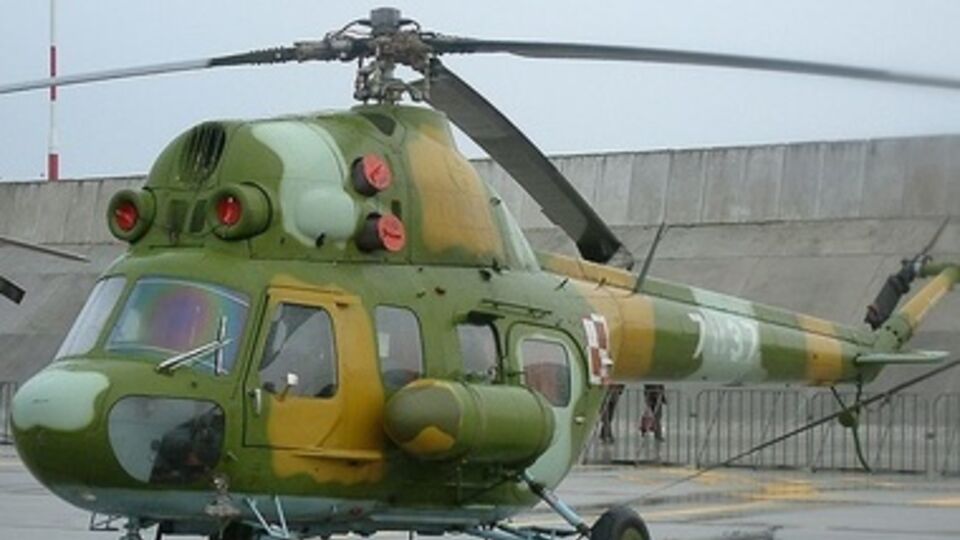 Вертолет Ми-2