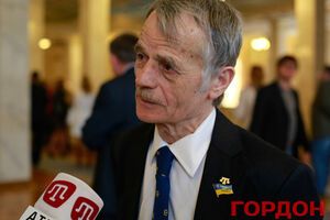 3 мая Джемилеву официально запретили въезжать в Крым