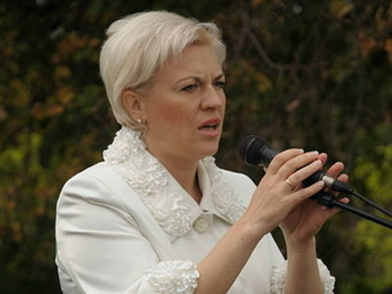 Львов продолжает принимать беженцев из горячих точек Украины