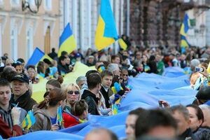 Российские флаги одесситов попросили оставить дома