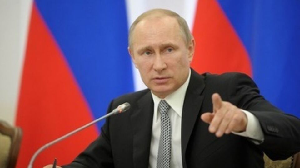 Президент РФ Владимир Путин прибыл в Севастополь для участия в параде кораблей Черноморского флота и воздушном параде российской авиации