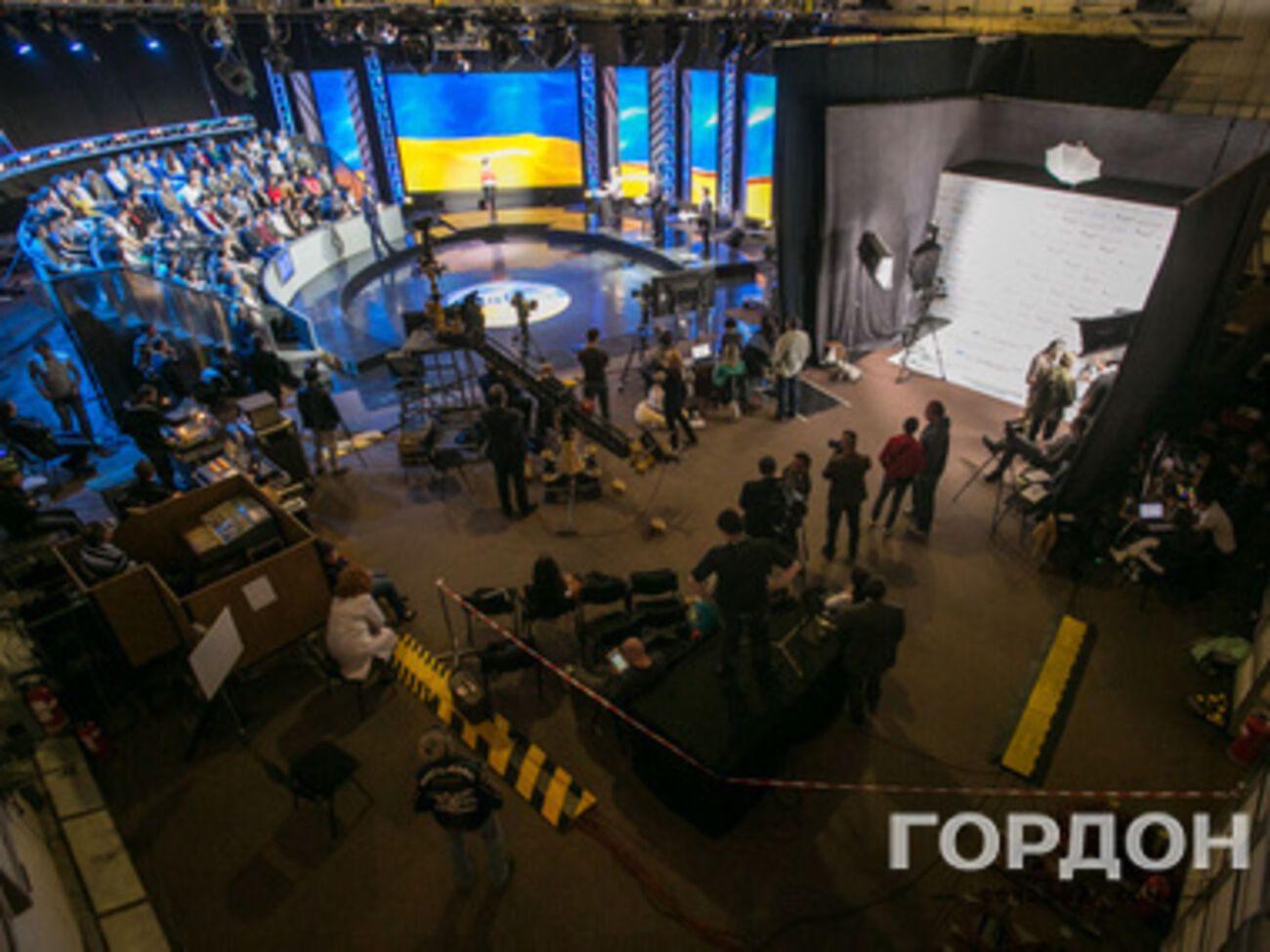 Первому эфиру не помешала даже диверсия, осуществленная накануне ночью