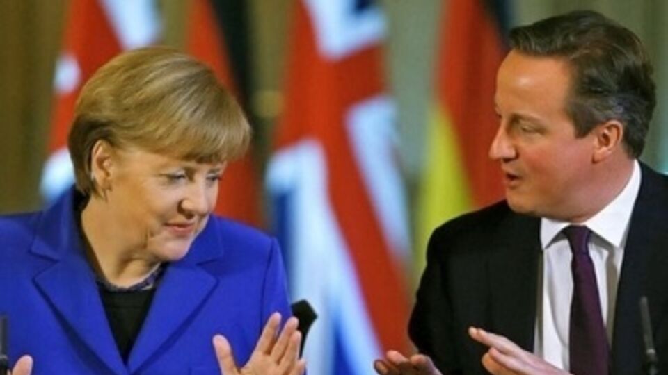 Официально Лондон не комментирует ультиматум Кэмерона Германии