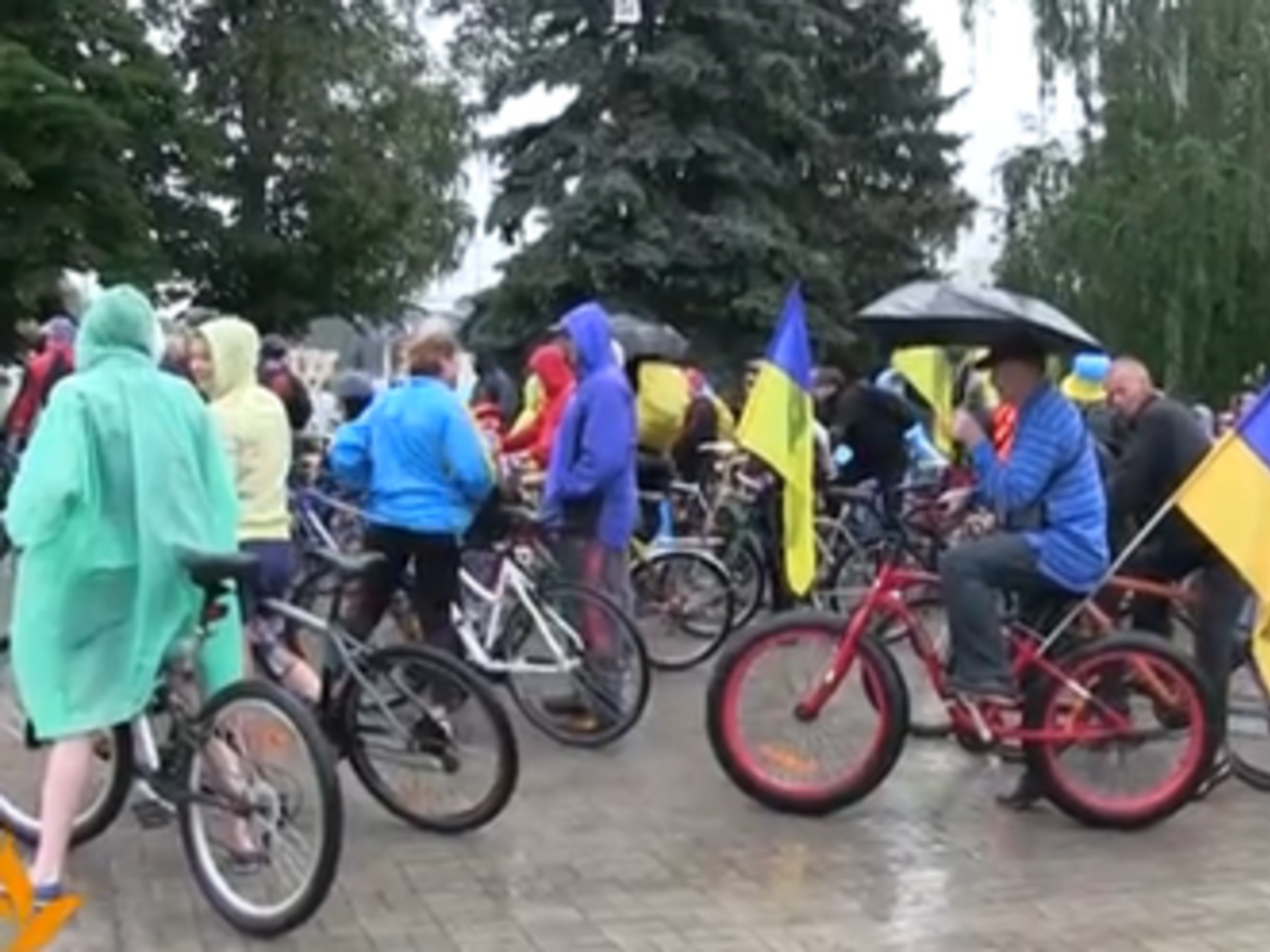 Сумские активисты верят, что с каждым годом на дорогах будет все меньше автомобилистов и все больше велосипедистов