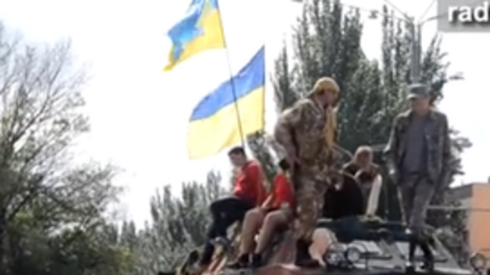 Активисты штаба самообороны Запорожской области призвали вооружить защитников родины