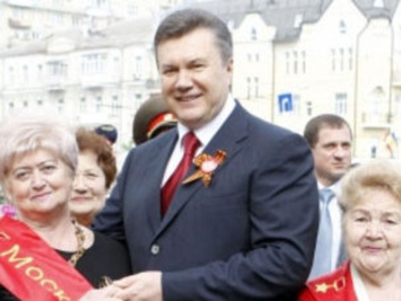 Из Донецка не могут вывезти мусор