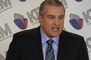 Аксенов поручил расследовать вопрос с гуманитарной помощью