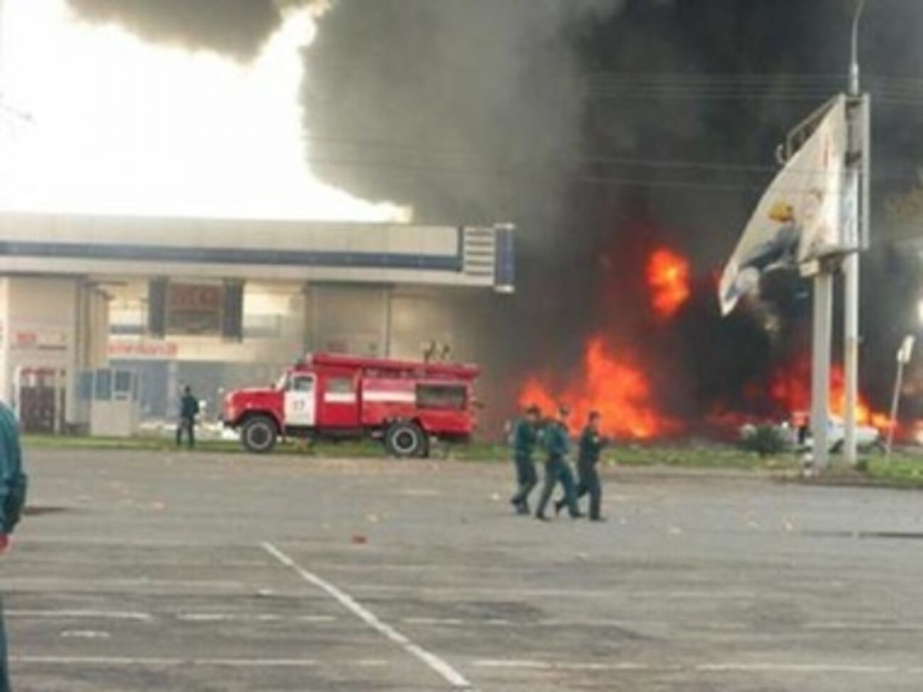 Купить бензин в Славянске медики не могут