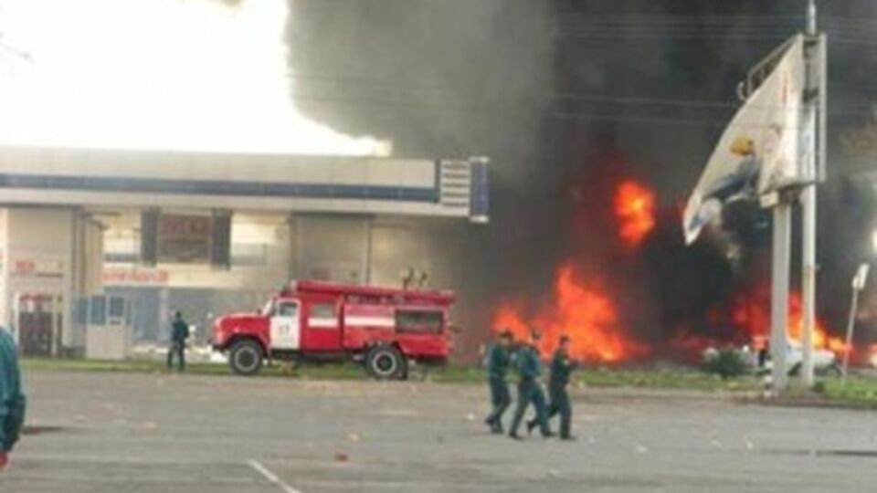 Купить бензин в Славянске медики не могут