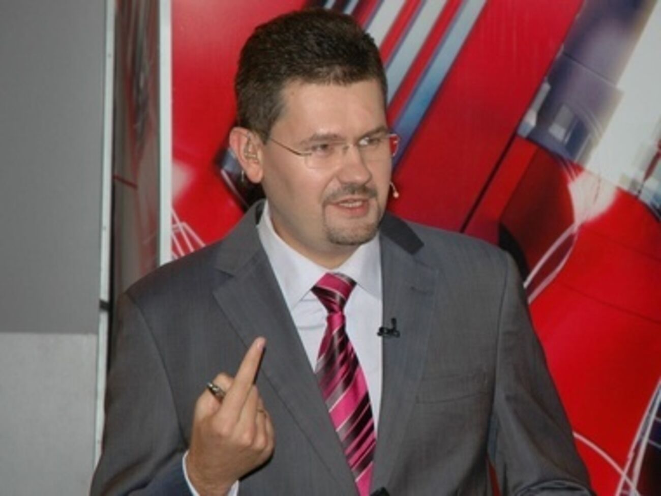 Новый пресс-секретарь Петра Порошенко Святослав Цеголко