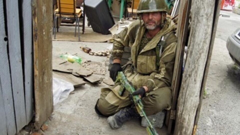 Террористы укрепляют свои позиции в Снежном