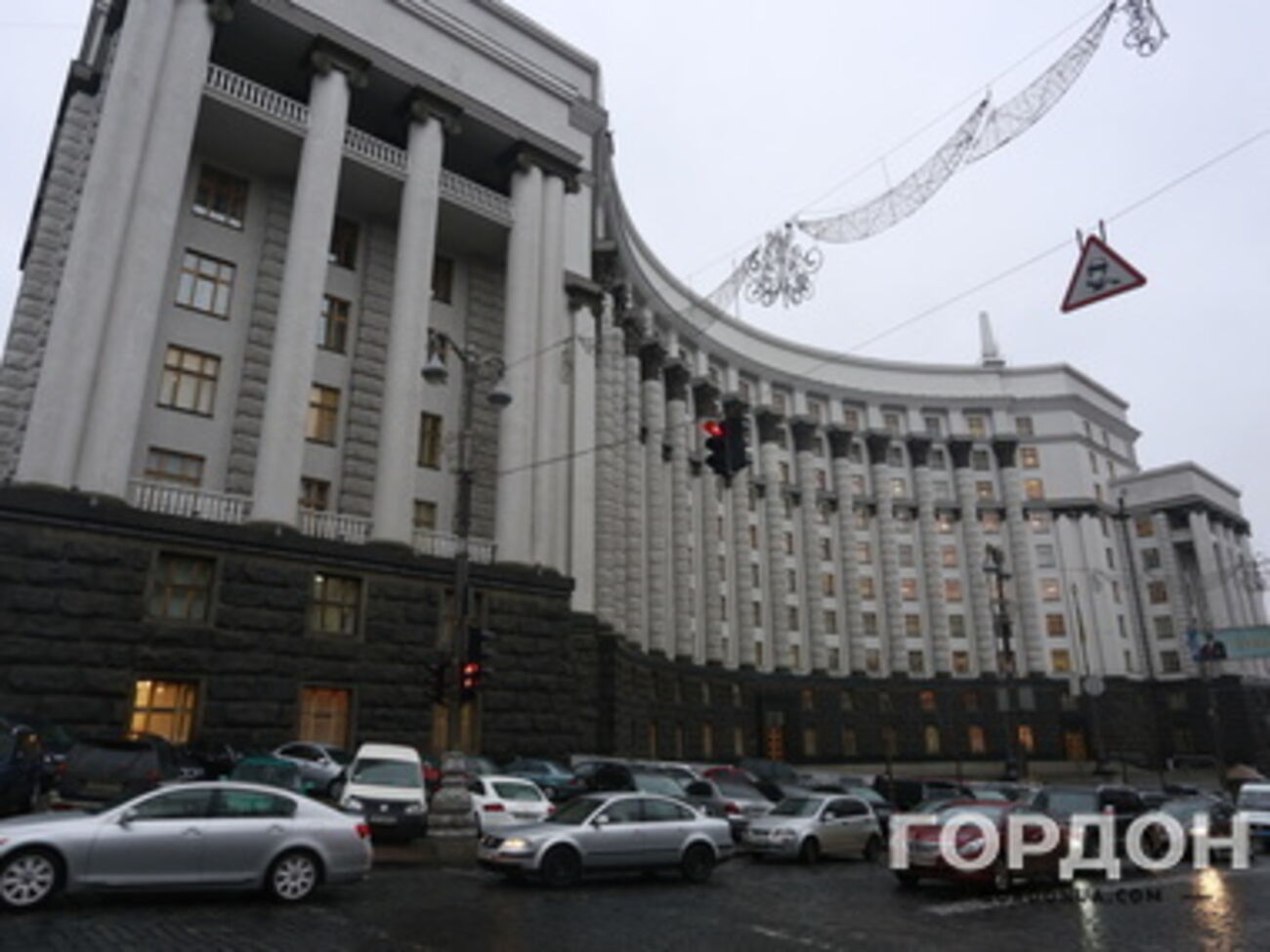 Кабмин позаботился о беженцах из зоны АТО