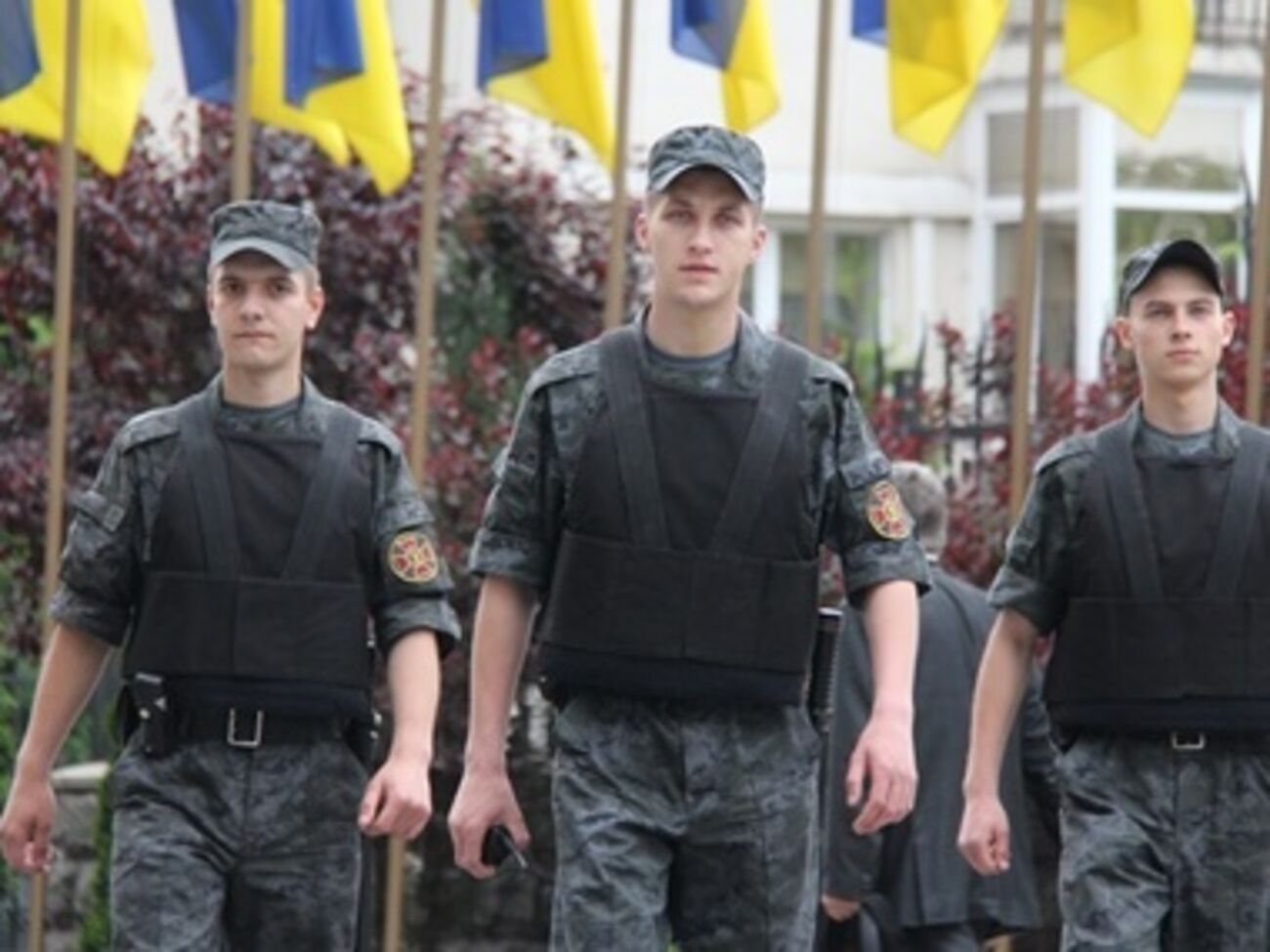 Солдаты получили финансовое обеспечение за выполнение служебно-боевых задач