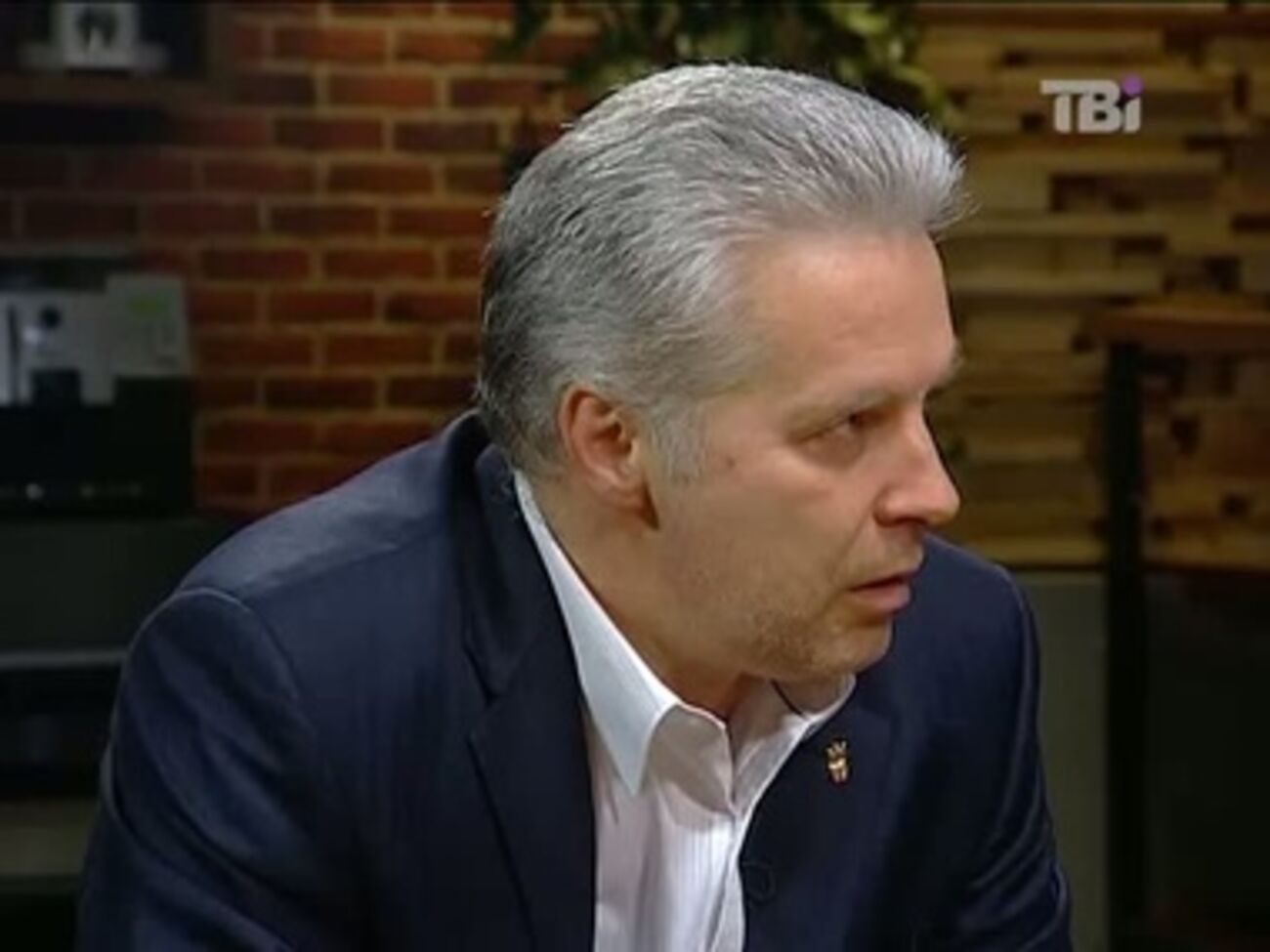 Мирный уверен, что Украина обладает достаточными ресурсами, чтобы перекрыть границу с Россией