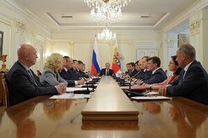 Владимир Путин на совещании с членами правительства: Мы всегда демонстрировали предельную надёжность наших договорённостей