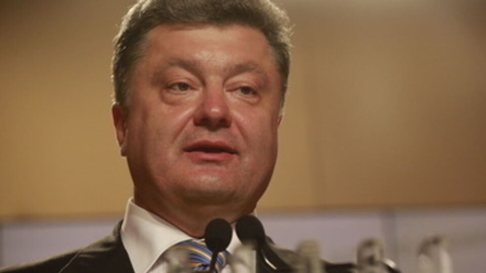 Порошенко пока не спешит встречаться с Путиным