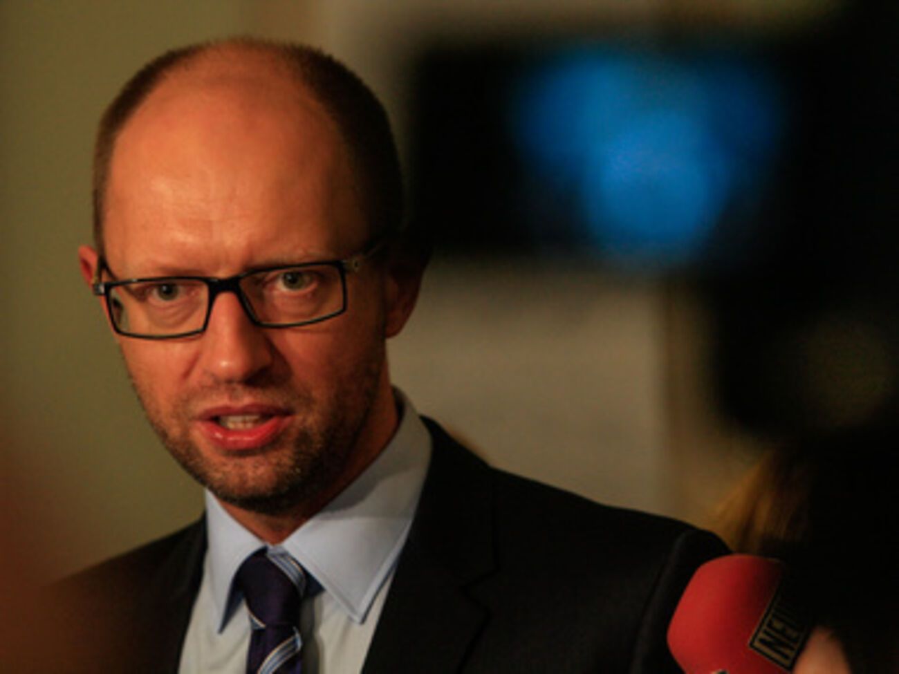 Арсений Яценюк ждет от Махницкого решительных кадровых действий