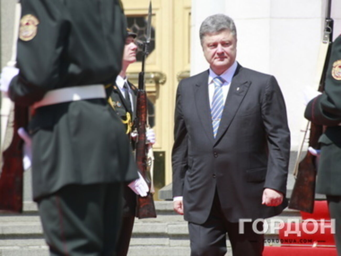 Петр Порошенко истратил на выборы меньше, чем Виктор Янукович в 2010 году