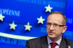 Томбинский верит, что Украина может добиться отмены визового режима
