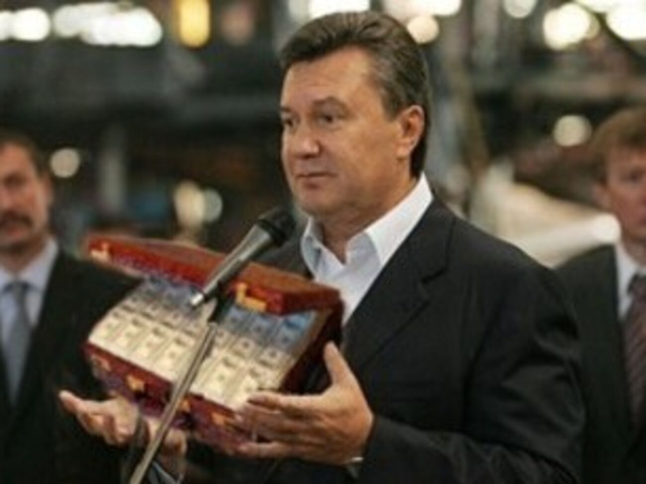 В тайнике находилось 25 пистолетов Макарова