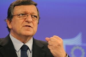Баррозу считает прямые переговоры с Россией "позитивным шагом вперед"