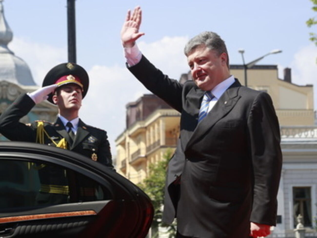 Петр Порошенко считает целесообразным перенести Донецкую облгосадминистрацию в Мариуполь