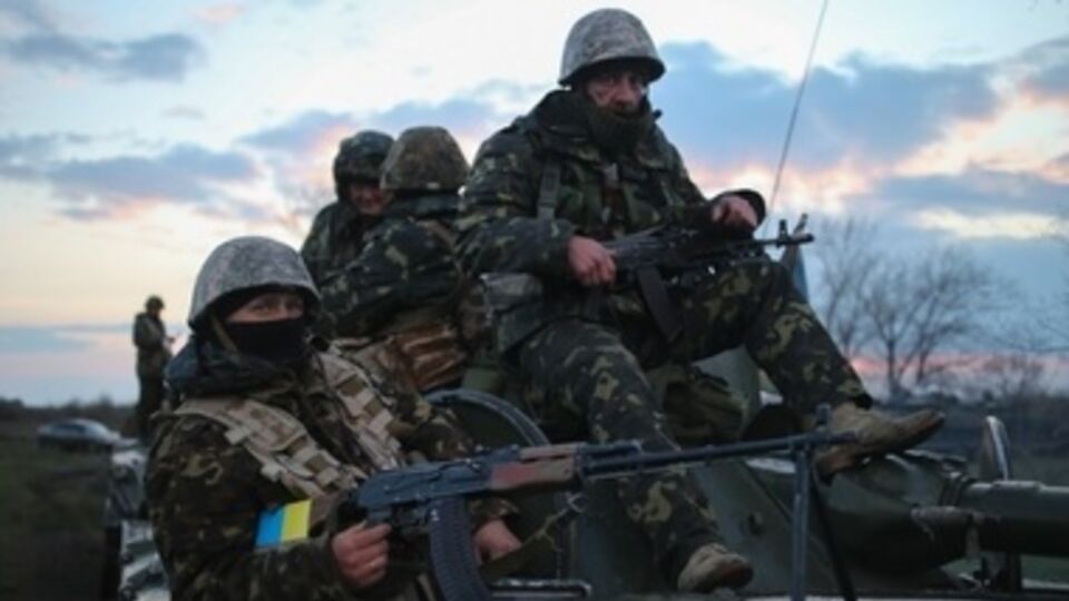 Моральный дух украинских военных – на высоте, заявил источник в штабе АТО