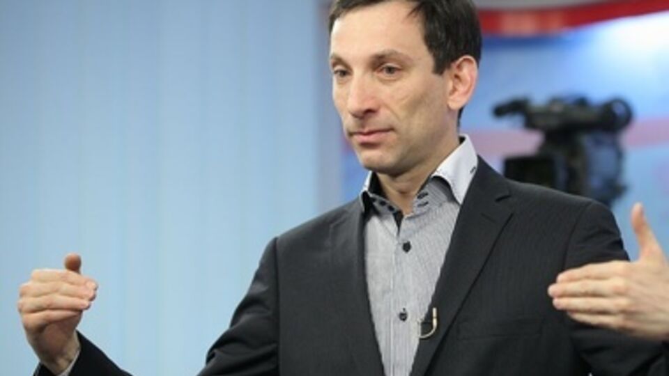 Виталий Портников не считает появление танков на Донбассе "новой фазой войны"