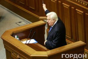 Не исключено, что Виктор Пшонка занимал должность генпрокурора Украины, имея российский паспорт