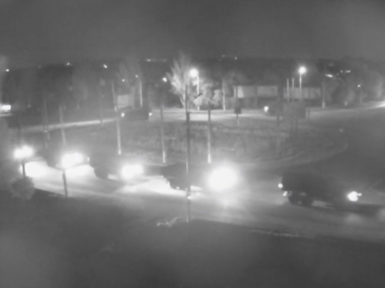 Проезд колонны транспорта зафиксировали камеры видеонаблюдения