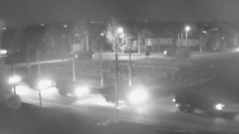 Проезд колонны транспорта зафиксировали камеры видеонаблюдения