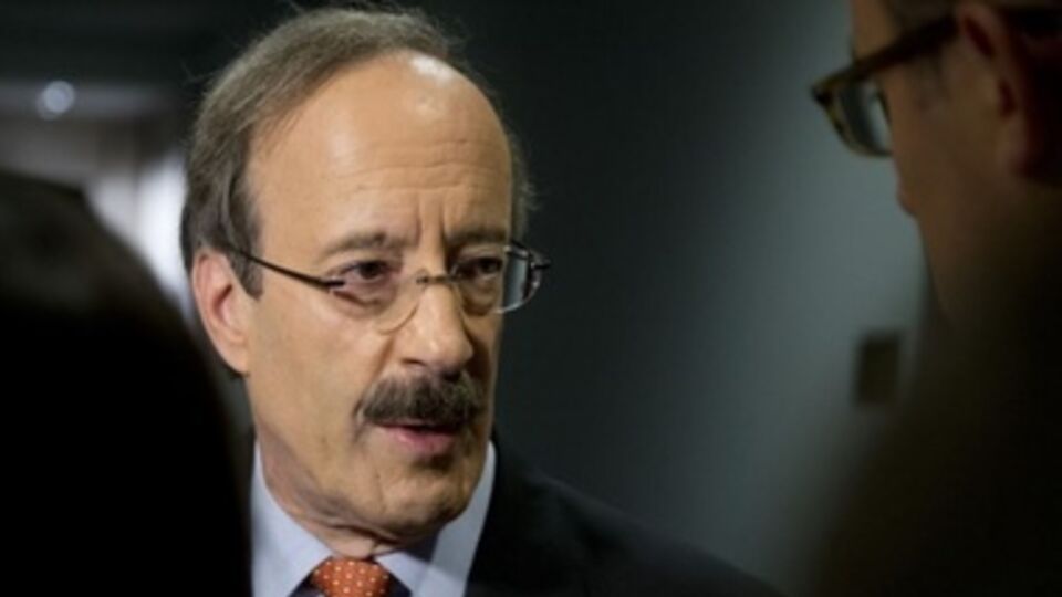 Элиот Энгель призвал Вашингтон озвучить новые санкции против России