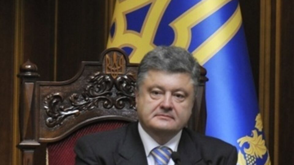 По словам президента Украины, военные впервые начали теснить террористов