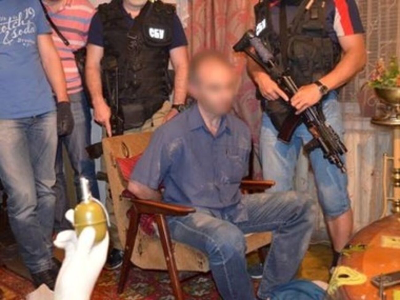 У задержанного нашли карту аэродрома, боеприпасы и гранату