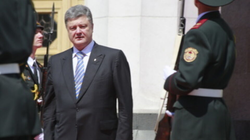 Порошенко заменит только глав МИДа и Нацбанка